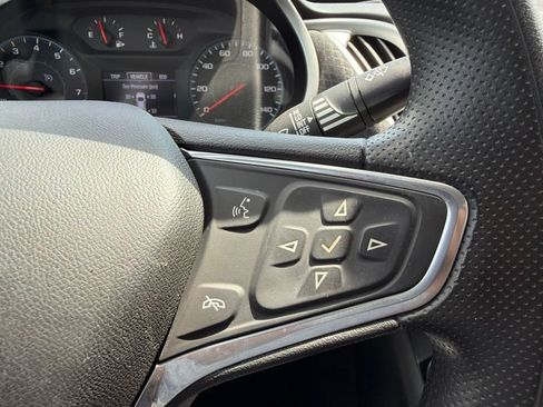 Used 2023 Chevrolet Malibu LT FWD image 9