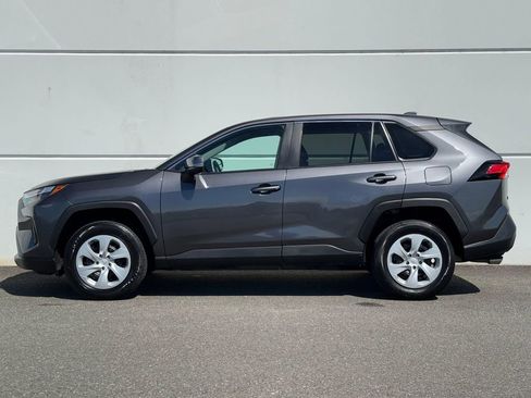 Certified 2023 Toyota RAV4 LE AWD/4WD image 4