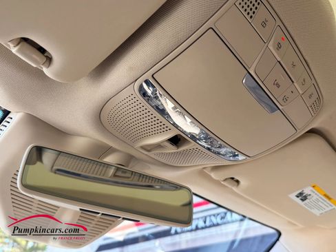 Used 2020 Mercedes-Benz GLC 300 GLC 300 4MATIC Sport Utility 4 image 44