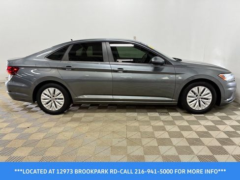 Used 2019 Volkswagen Jetta S w/ Driver Assistance Package FWD image 4