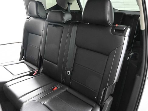 Certified 2023 Volkswagen Atlas SE FWD image 13