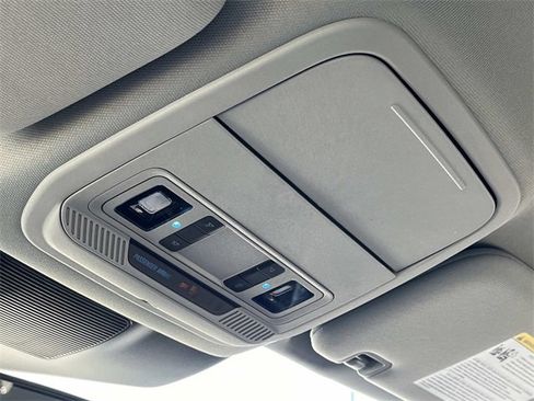 Used 2023 Ford Explorer XLT w/ Equipment Group 202A image 34