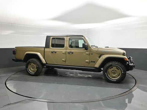 New 2026 Jeep Gladiator Willys AWD/4WD image 26