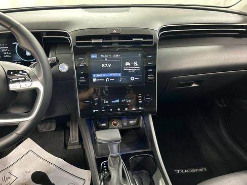 Used 2023 Hyundai Tucson SEL w/ Convenience Package AWD/4WD image 16