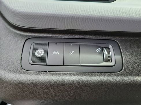 New 2027 Chevrolet Bolt LT w/ Comfort Package image 18