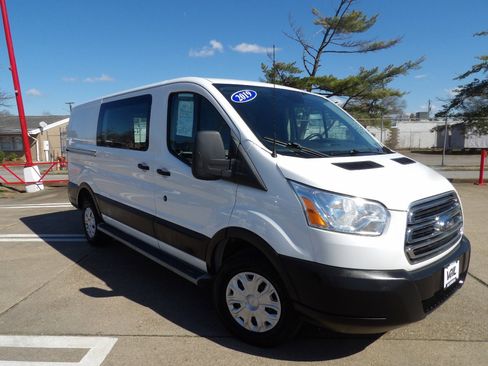 Used 2019 Ford Transit 250 130 Low Roof w/ Exterior Upgrade Package image 1