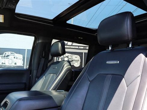 Used 2017 Ford F350 Platinum w/ Platinum Ultimate Package AWD/4WD image 19