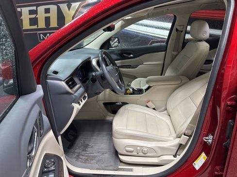 Used 2023 GMC Acadia Denali w/ Denali Ultimate Package FWD image 4