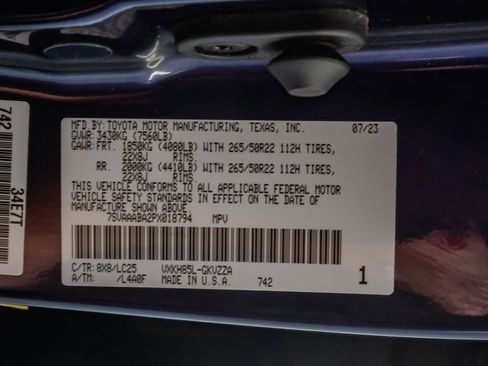 Used 2023 Toyota Sequoia Capstone AWD/4WD image 65