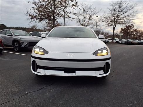 New 2024 Hyundai Ioniq 6 SEL image 2