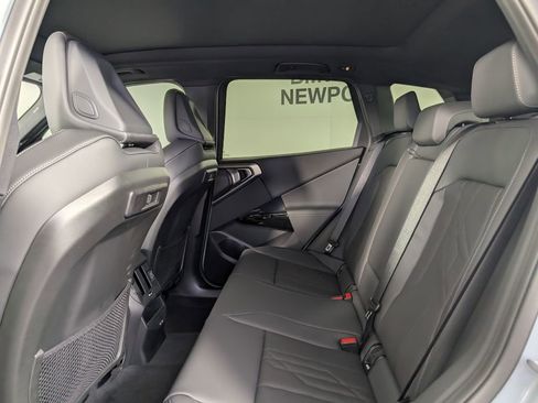 New 2026 BMW X3 xDrive30 w/ Premium Package image 13