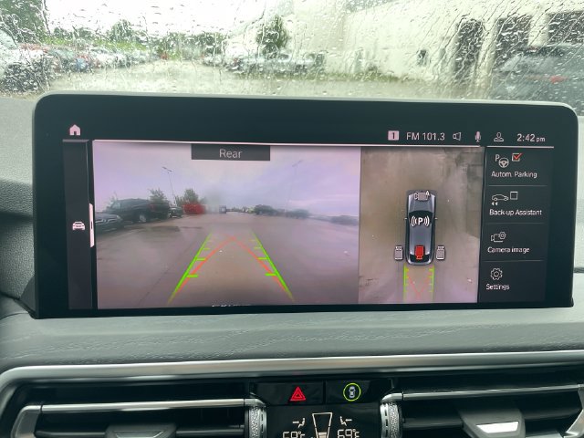Used 2023 BMW X4 xDrive30i w/ Premium Package AWD/4WD image 15