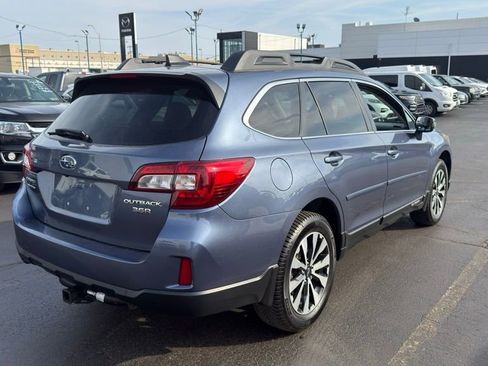 Used 2016 Subaru Outback 3.6R Limited image 3