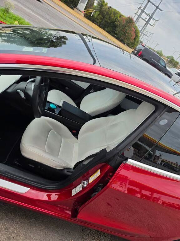 Used 2020 Tesla Model 3 Performance AWD/4WD image 5