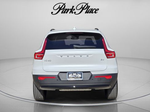 New 2026 Volvo XC40 B4 Plus w/ Protection Package Premier FWD image 4
