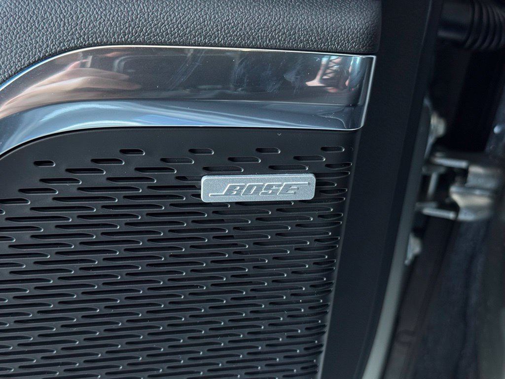New 2027 Chevrolet Traverse RS w/ LPO, Floor Liner Package FWD image 28