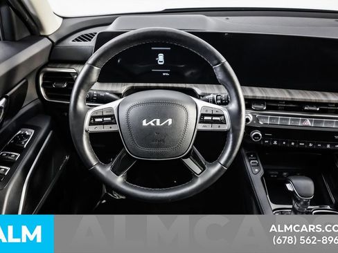 Used 2024 Kia Telluride EX w/ EX Captain's Chair Package AWD/4WD image 31