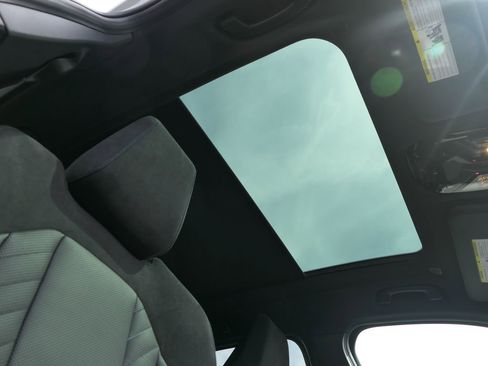 Used 2025 BMW X3 xDrive30i w/ Premium Package image 29