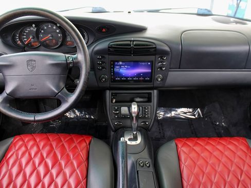 Used 2000 Porsche 911 Cabriolet image 12