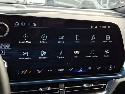 Used 2025 Chevrolet Equinox EV LT w/ Convenience Package image 25