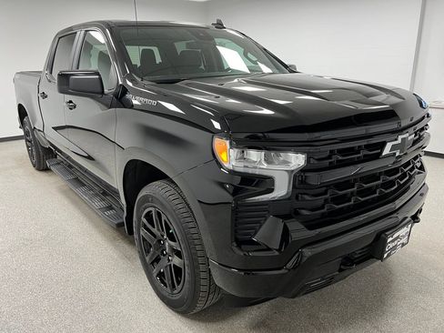 Used 2024 Chevrolet Silverado 1500 RST w/ Protection Package AWD/4WD image 2