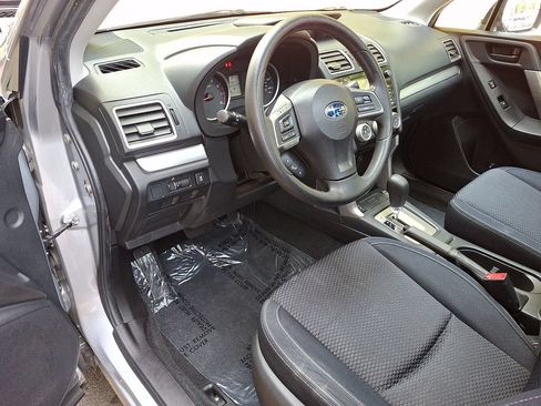 Used 2016 Subaru Forester 2.5i Premium w/ All-Weather Package AWD/4WD image 25