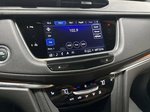 Certified 2024 Cadillac XT5 Premium Luxury AWD/4WD image 11