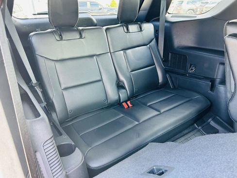 Used 2022 Ford Explorer ST w/ Equipment Group 401A AWD/4WD image 38