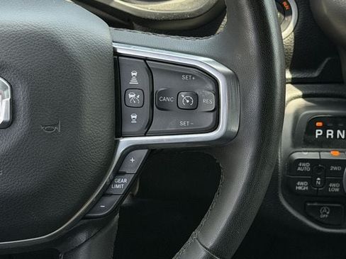 Used 2025 RAM 1500 Laramie AWD/4WD image 15