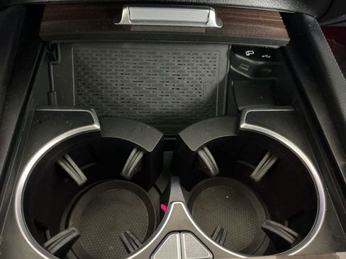 Used 2023 Mercedes-Benz GLS 450 4MATIC image 17