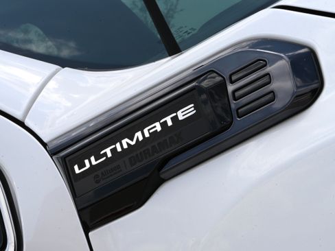 Used 2024 GMC Sierra 2500 Denali Ultimate AWD/4WD image 40
