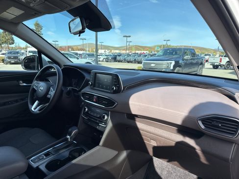 Used 2020 Hyundai Santa Fe SEL image 18