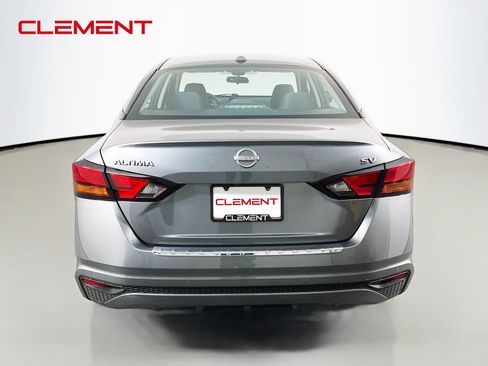Used 2023 Nissan Altima 2.5 SV FWD image 8