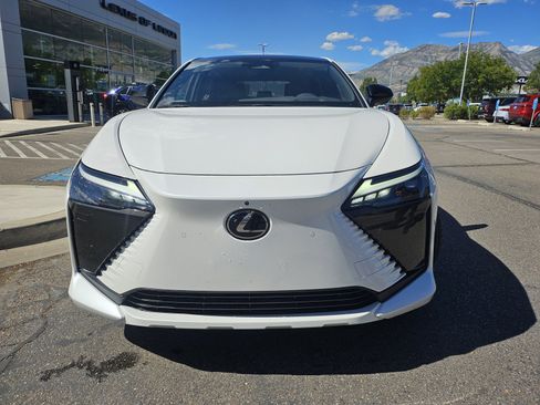 Used 2023 Lexus RZ 450e Premium w/ Accessory Package (Z1) AWD/4WD image 2