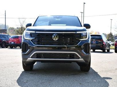 New 2026 Volkswagen Atlas Cross Sport SE