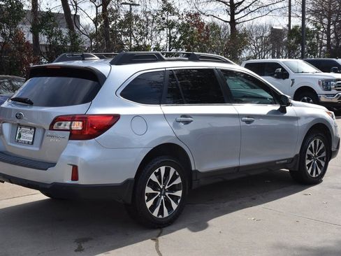 Used 2017 Subaru Outback 2.5i Limited image 7