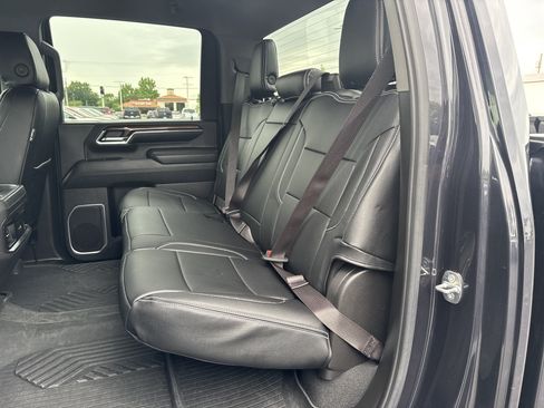 Used 2024 Chevrolet Silverado 2500 LT AWD/4WD image 27