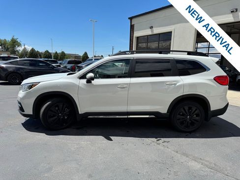 Used 2022 Subaru Ascent Limited w/ Technology Package AWD/4WD image 4
