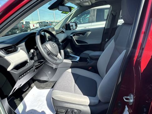 Used 2023 Toyota RAV4 XLE w/ Convenience Package image 17