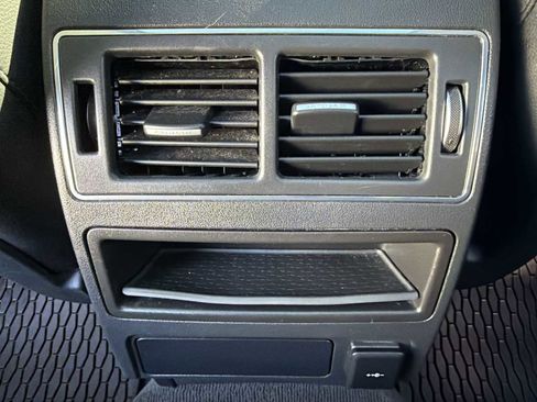 Used 2023 Jaguar F-PACE S image 22