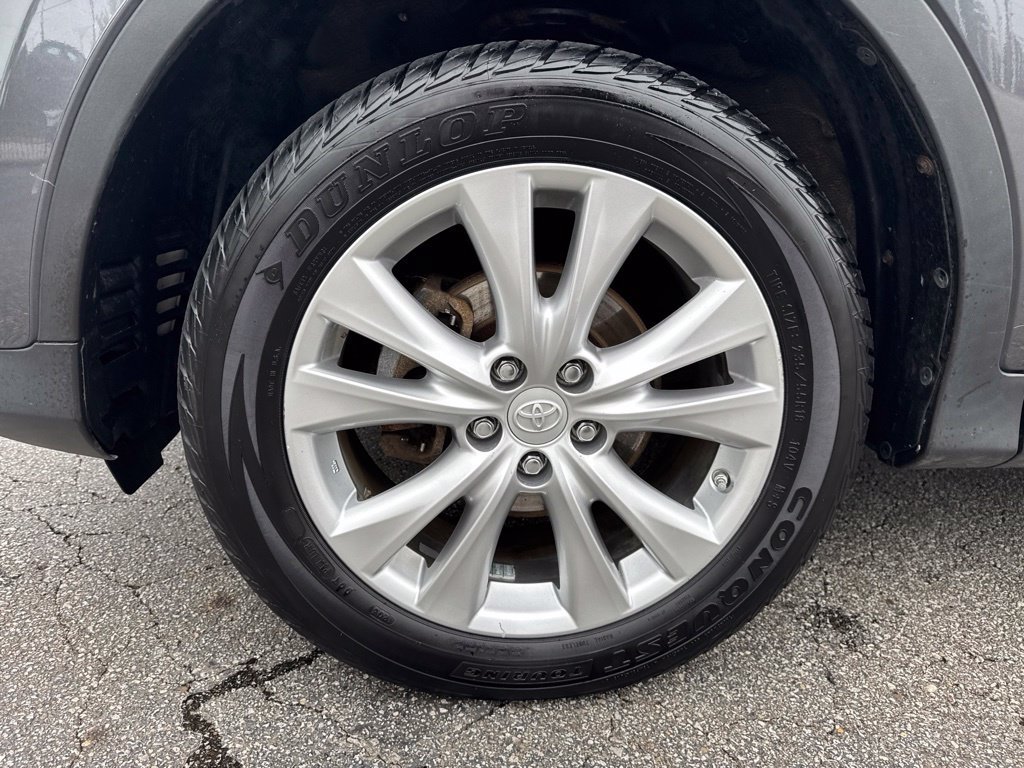 Used 2015 Toyota RAV4 Limited AWD/4WD image 44