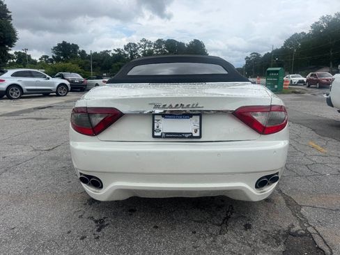 Used 2014 Maserati GranTurismo Convertible image 4