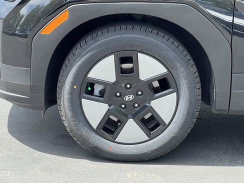 Certified 2024 Hyundai Santa Fe SEL AWD/4WD image 13