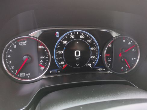 Certified 2025 Chevrolet Blazer RS w/ Enhanced Convenience Package AWD/4WD image 11