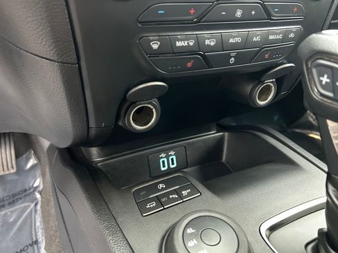 Used 2019 Ford Ranger Lariat w/ Equipment Group 501A Mid image 35