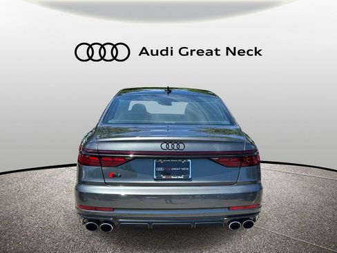 Used 2024 Audi S8 w/ S8 Comfort Plus Package AWD/4WD image 27