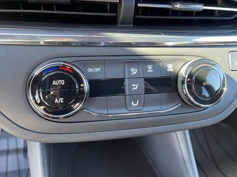 New 2026 Buick Envista Preferred image 18