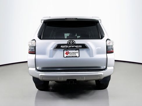 Certified 2024 Toyota 4Runner TRD Off-Road Premium AWD/4WD image 6