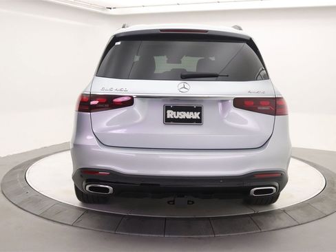 New 2026 Mercedes-Benz GLS 450 4MATIC image 3