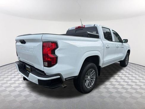 Used 2025 Chevrolet Colorado LT RWD image 5